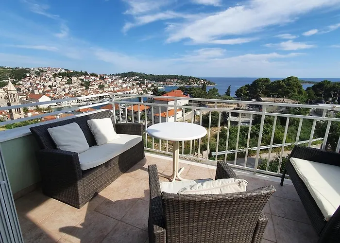 Hvar 5687c *
